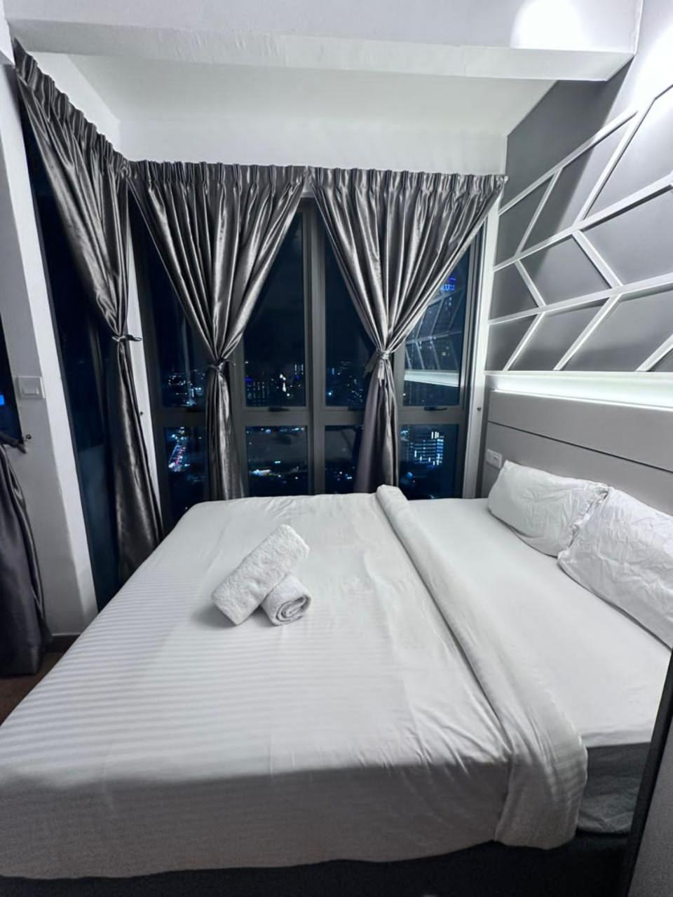 Apartment The Luxe Infinitum Klcc By Kl
