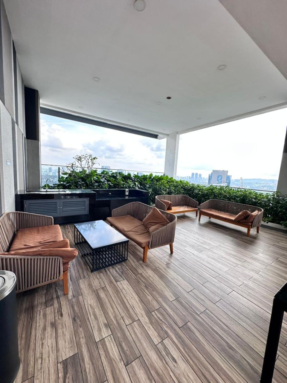 The Luxe Infinitum Klcc By Kl *